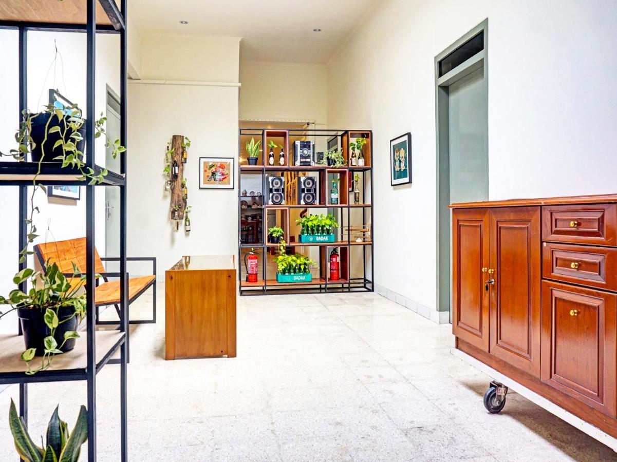 Oyo 91658 Luci'S House Hotel Jakarta Exterior photo