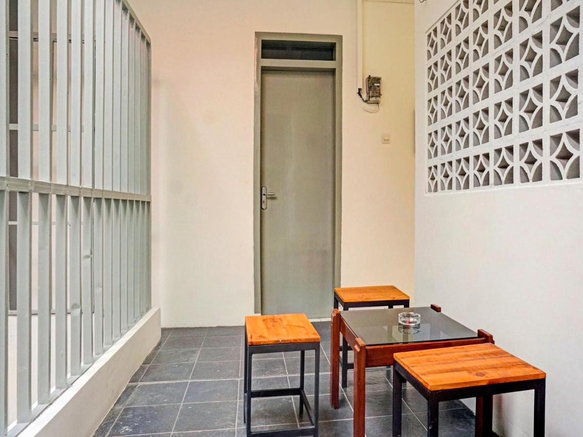 Oyo 91658 Luci'S House Hotel Jakarta Exterior photo
